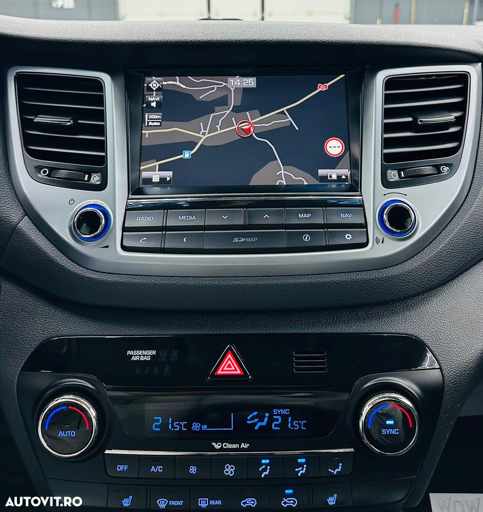Hyundai Tucson blue 1.7 CRDi 2WD Passion Plus - 31