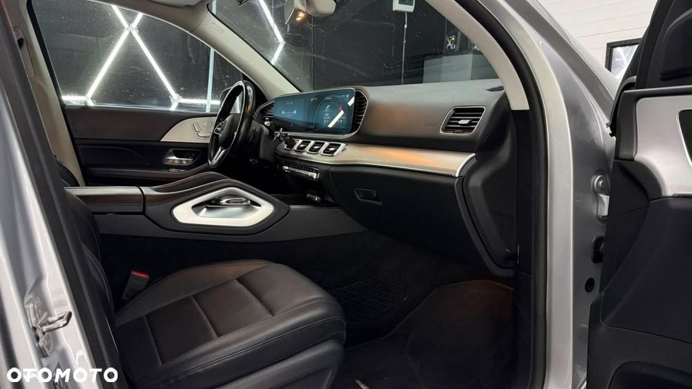Mercedes-Benz GLE 300 d 4-Matic - 11