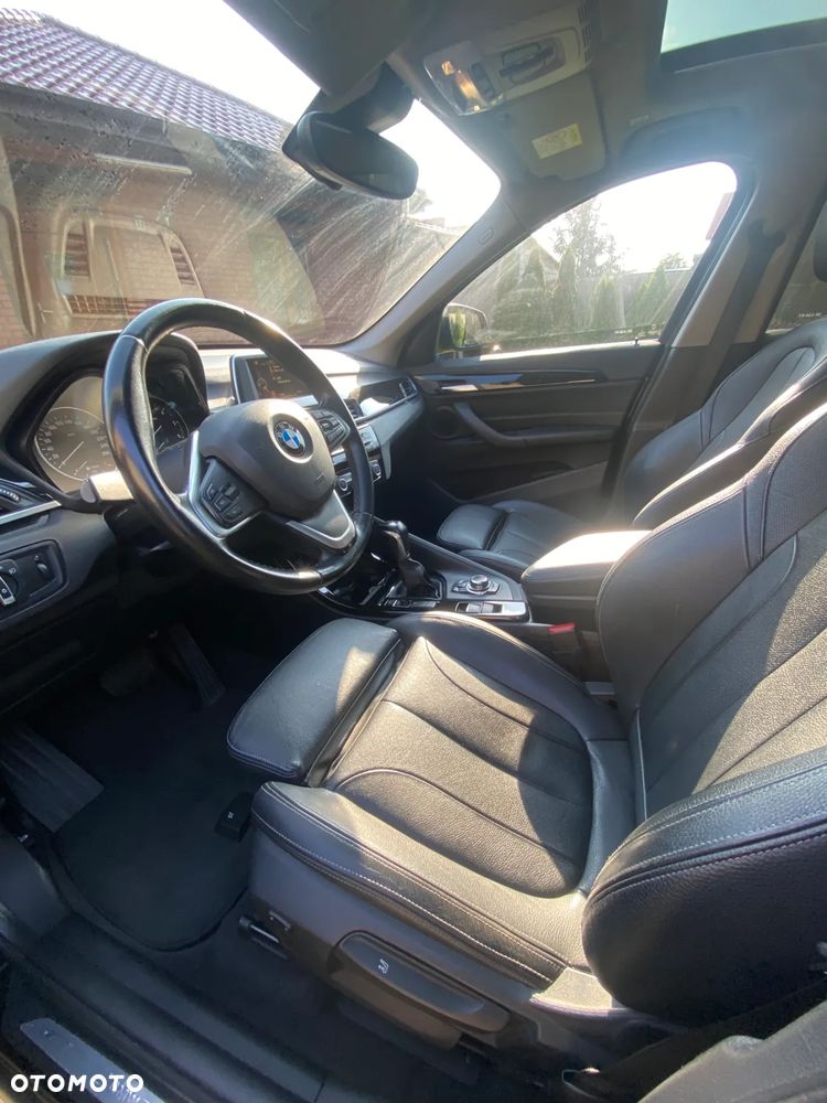 BMW X1 sDrive18d - 10