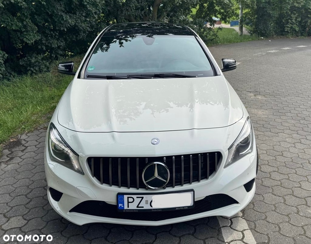 Mercedes-Benz CLA Shooting Brake 220 d 4Matic 7G-DCT - 2