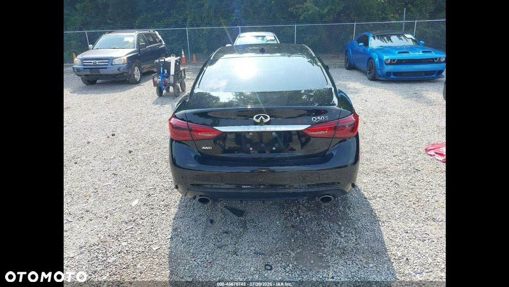 Infiniti Q50 - 8