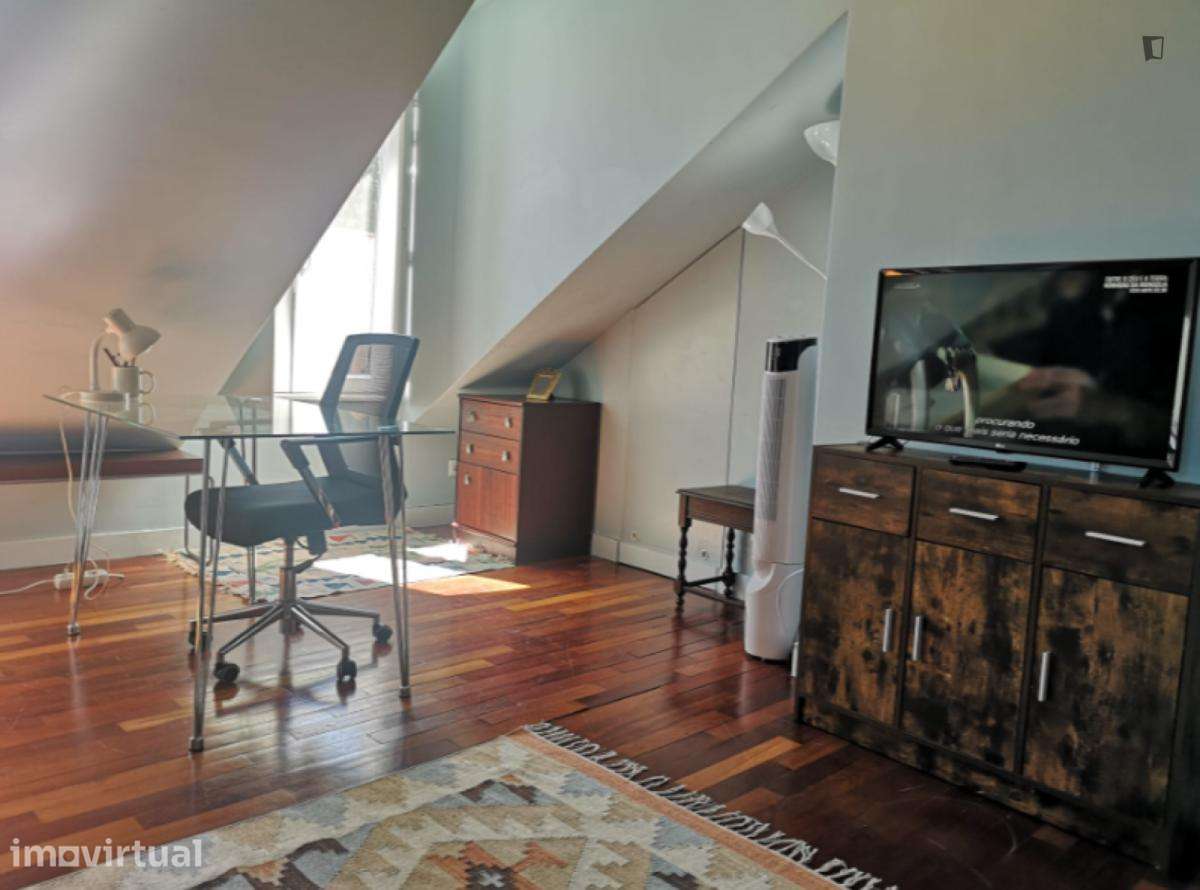 Apartamento com 1 quartos - localizado em Ajuda Lisbon - Grande imagem: 4/24