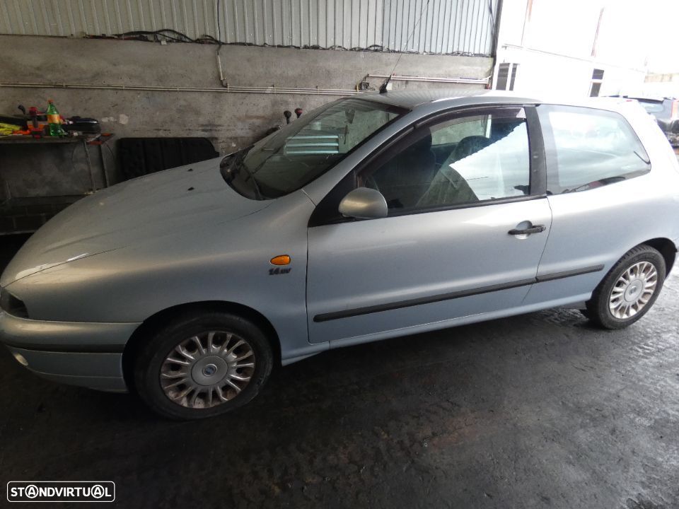 Fiat Bravo para peças - 1