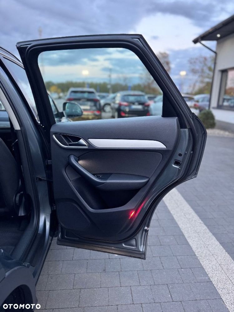 Audi Q3 - 23