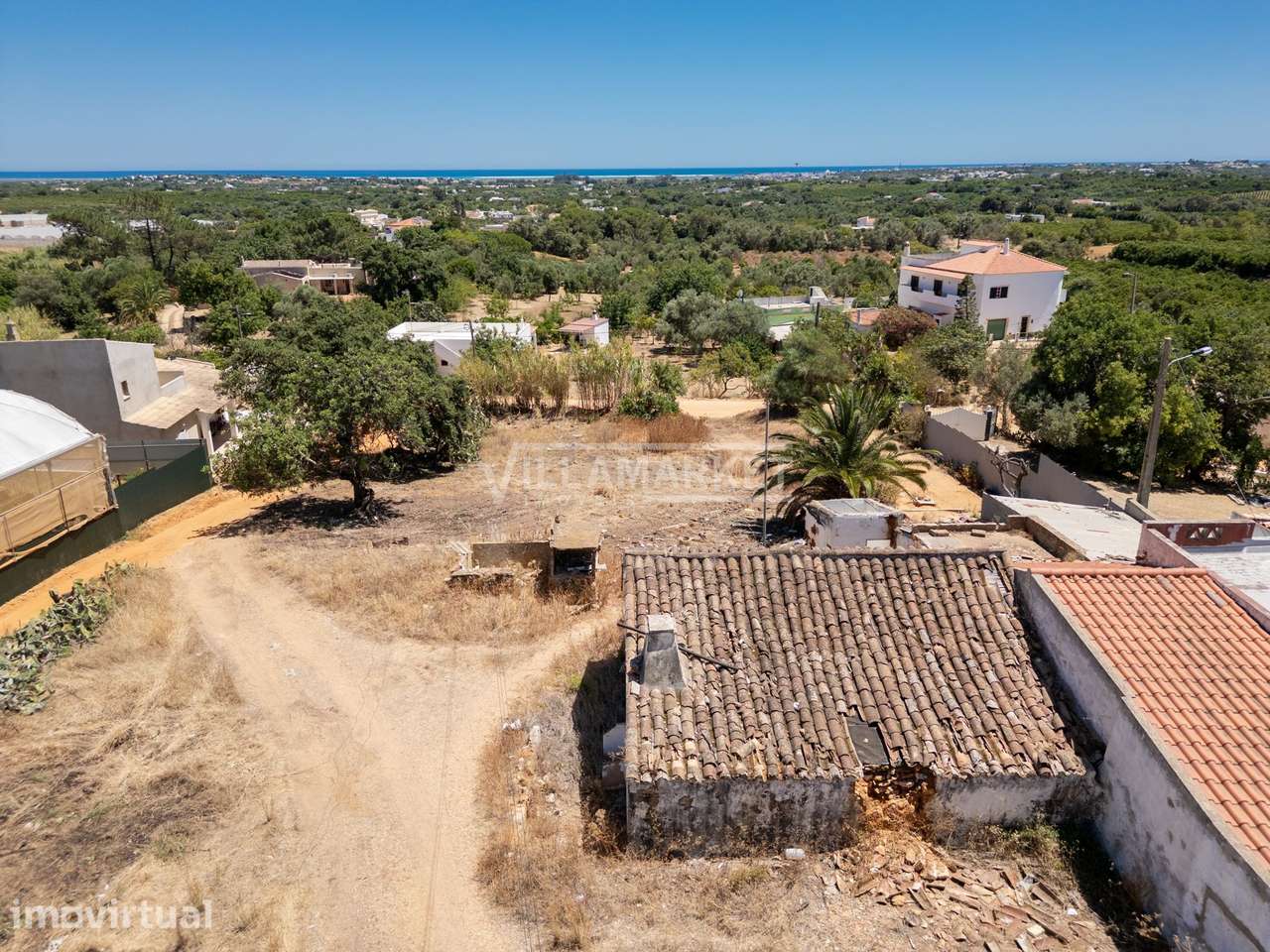 Quinta V3 + 1 com vista mar inserida num terreno com 3427 m2 situada e - Grande imagem: 2/41