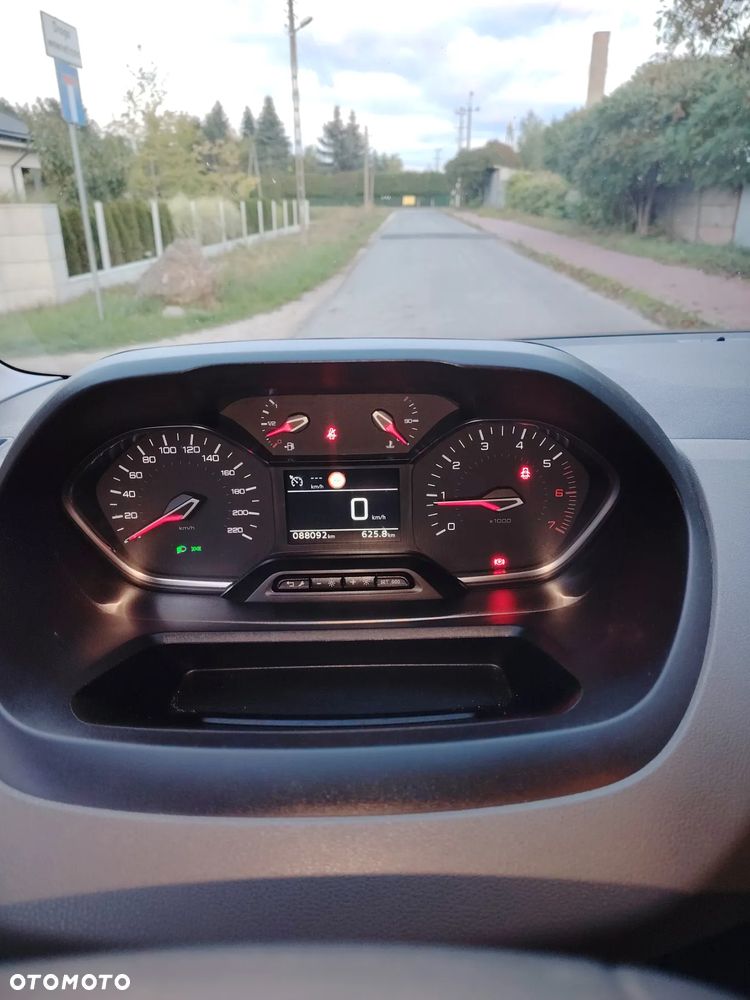 Peugeot Rifter 1.5 BlueHDI Active Pack S&S - 6