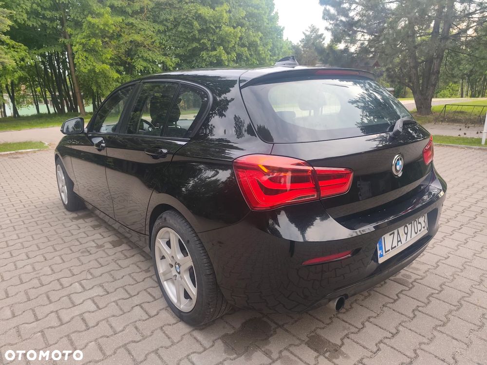 BMW Seria 1 116i - 8
