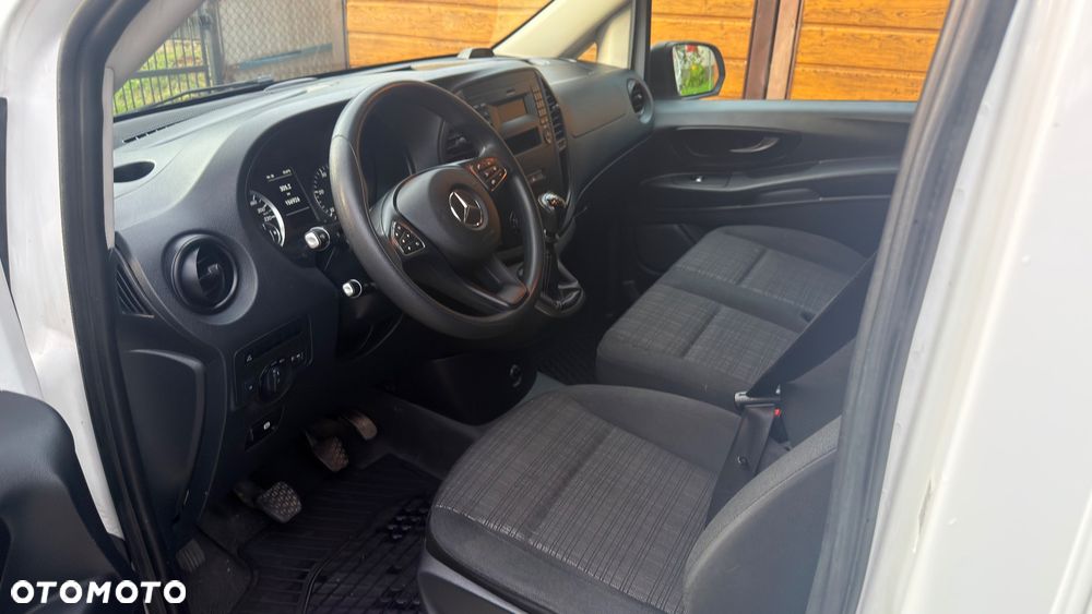 Mercedes-Benz Vito - 27