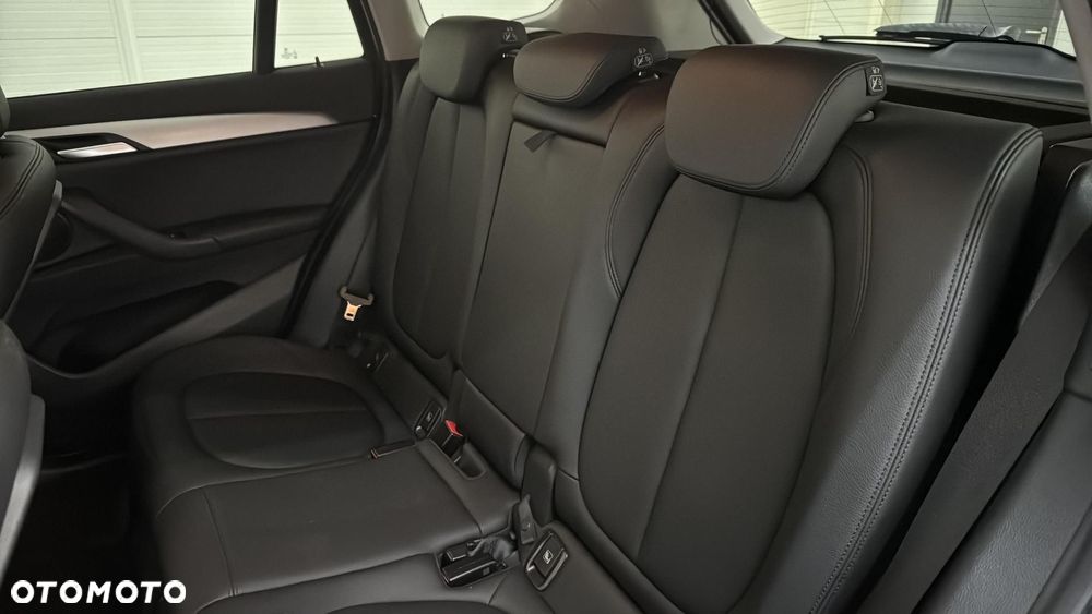 BMW X1 sDrive16d - 18