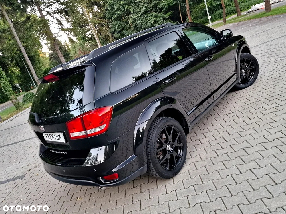 Fiat Freemont 2.0 Multijet 16V DPF Automatik Allrad Black Code - 23