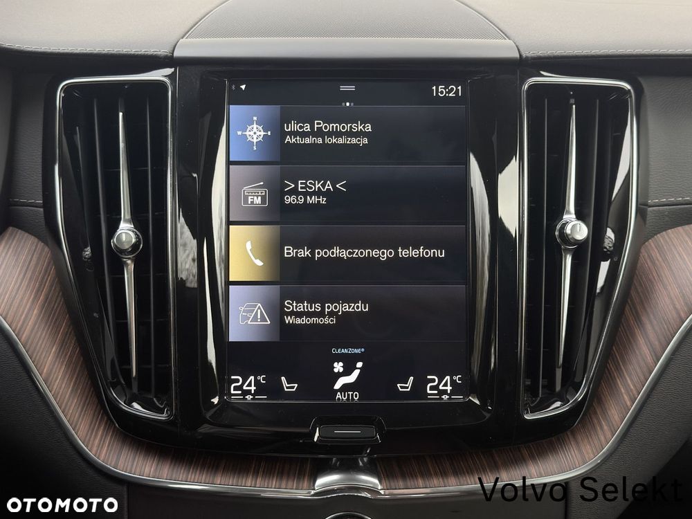 Volvo XC 60 - 30