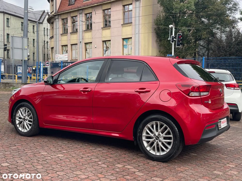 Kia Rio 1.2 XL - 4