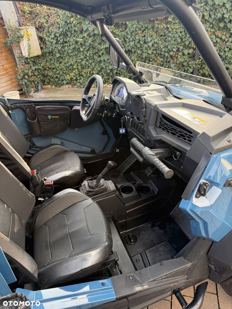 Polaris RZR - 13