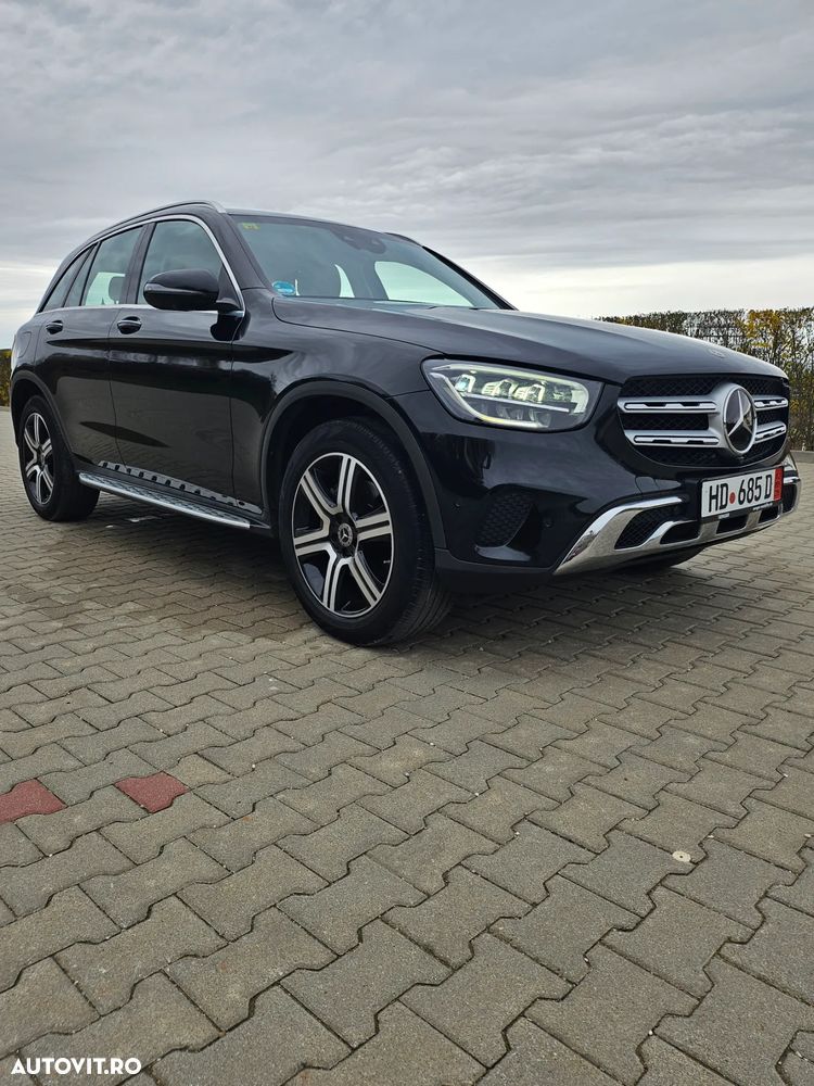Mercedes-Benz GLC 300 d 4MATIC - 3