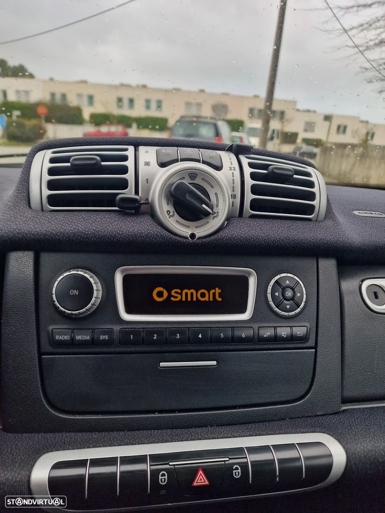 Smart ForTwo Coupé cdi softouch passion dpf - 12