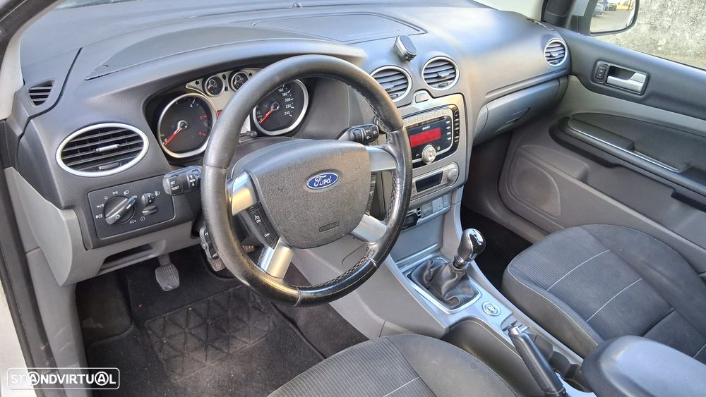 Ford Focus SW 1.6 TDCi Titanium - 9