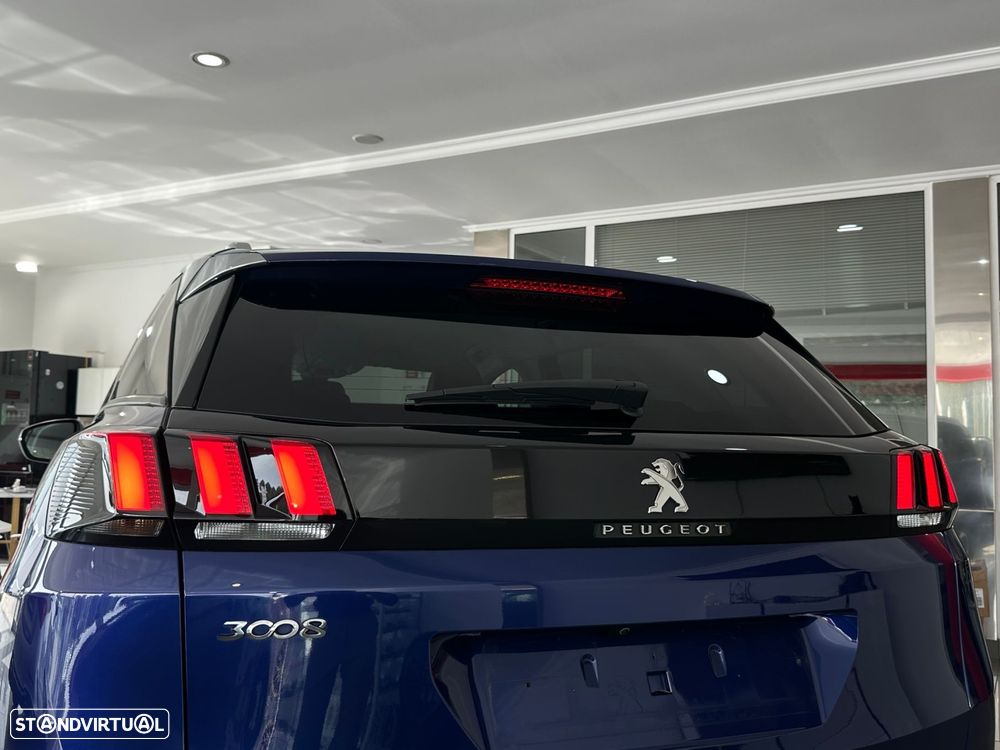 Peugeot 3008 1.2 PureTech Allure - 10