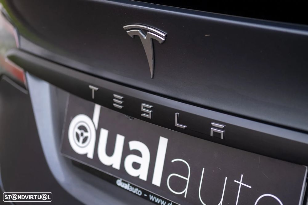 Tesla Model X Ludicrous Performance - 32