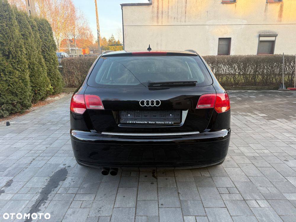Audi A3 Sportback 1.4 TFSI Attraction - 8