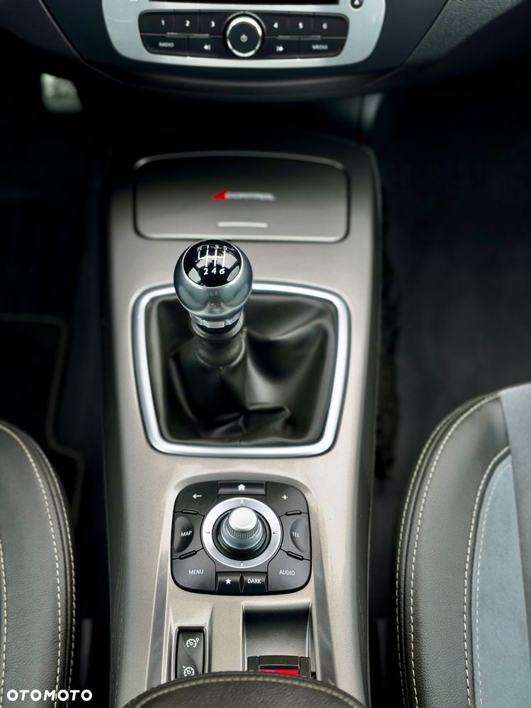 Renault Laguna 2.0 dCi GT - 19