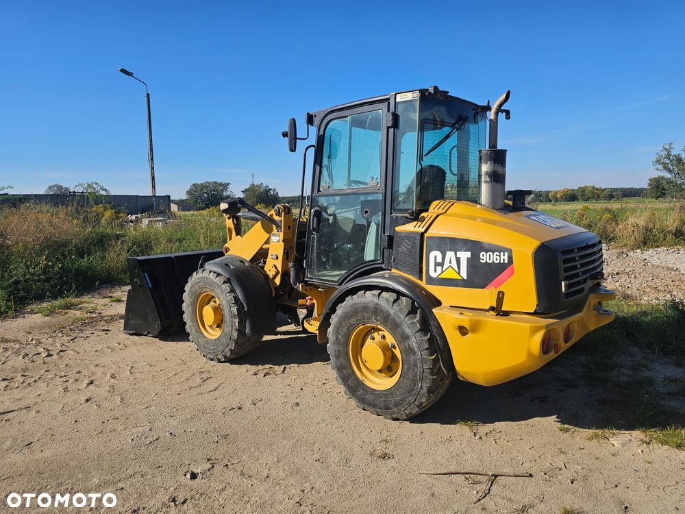 Caterpillar 906 - 2