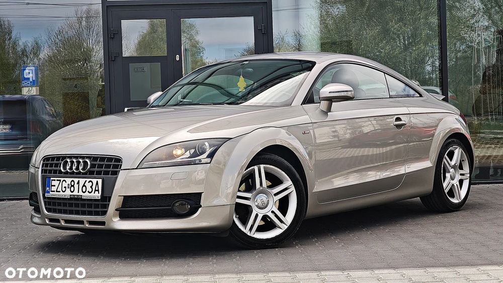 Audi TT Coupé - 1