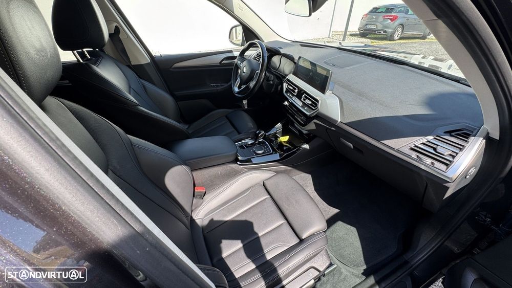 BMW X3 30 e xDrive Line Luxury - 28