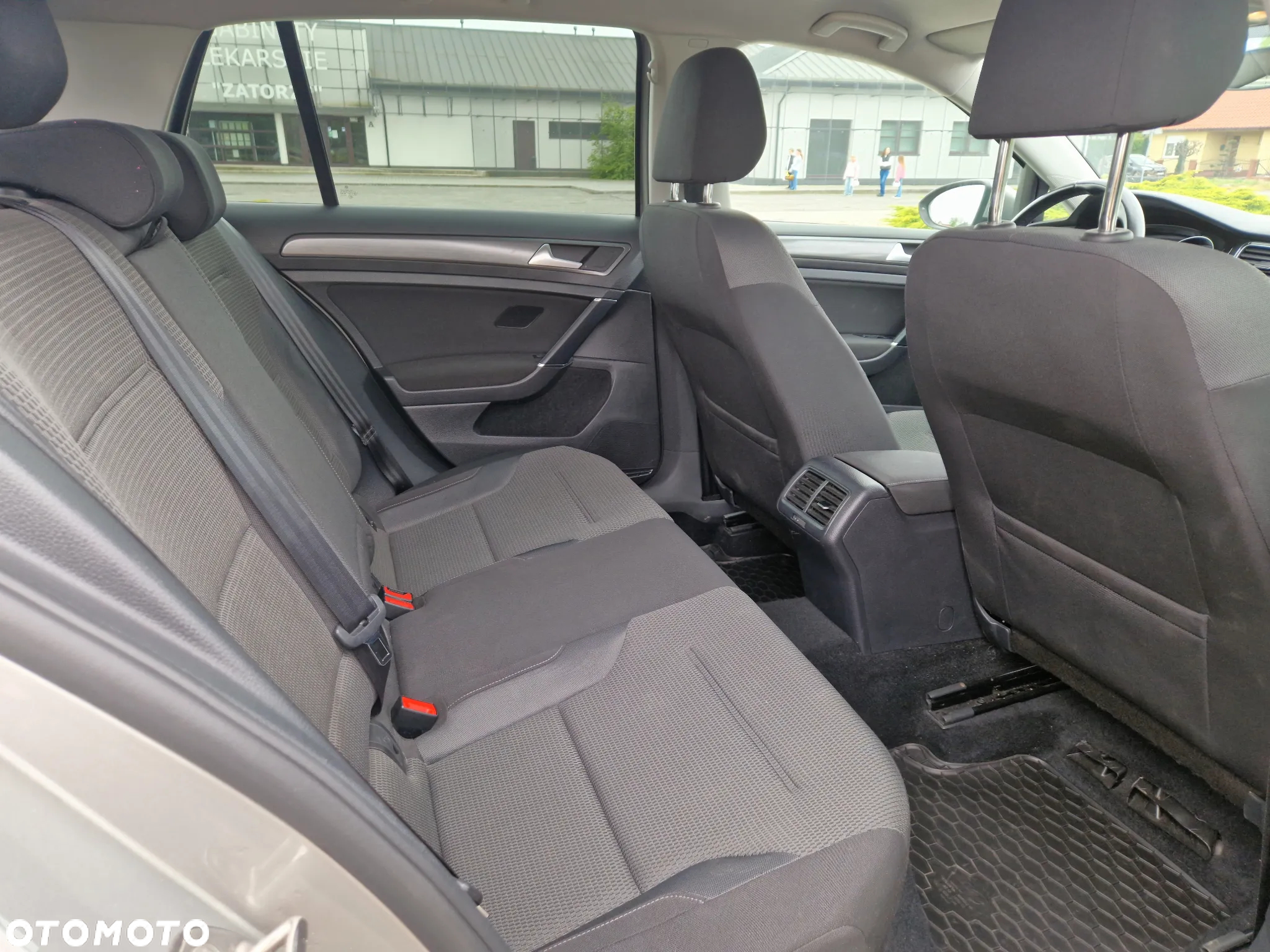 Volkswagen Golf VII 1.5 TSI BMT Highline - 12
