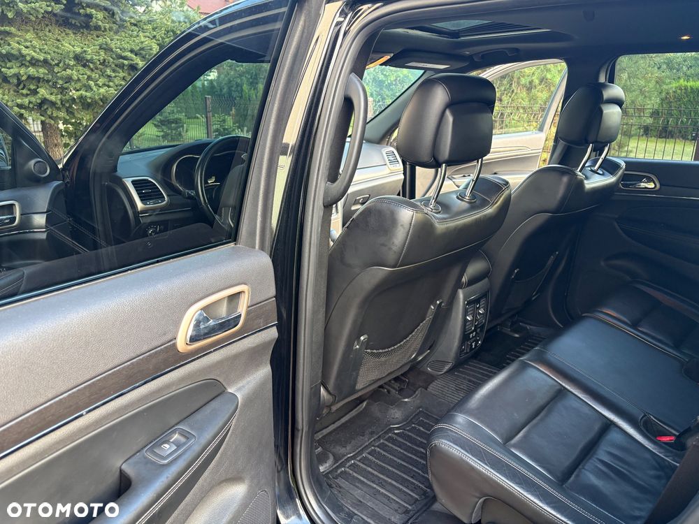 Jeep Grand Cherokee - 20
