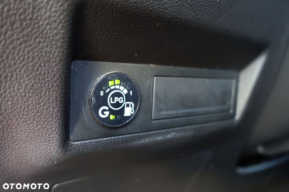 Renault Captur 1.0 TCe Intens - 19