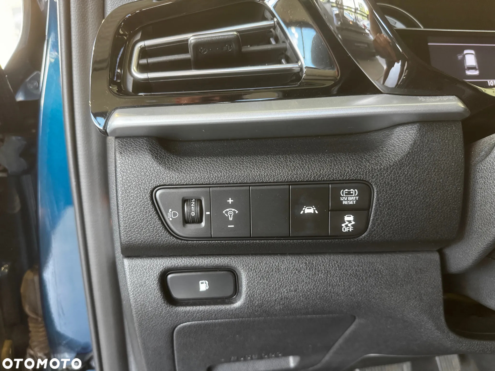 Kia Niro 1.6 GDI Hybrid L Business Line - 12
