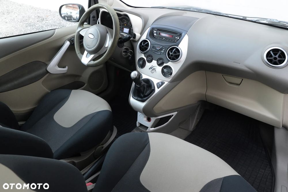 Ford KA 1.2 Titanium - 35