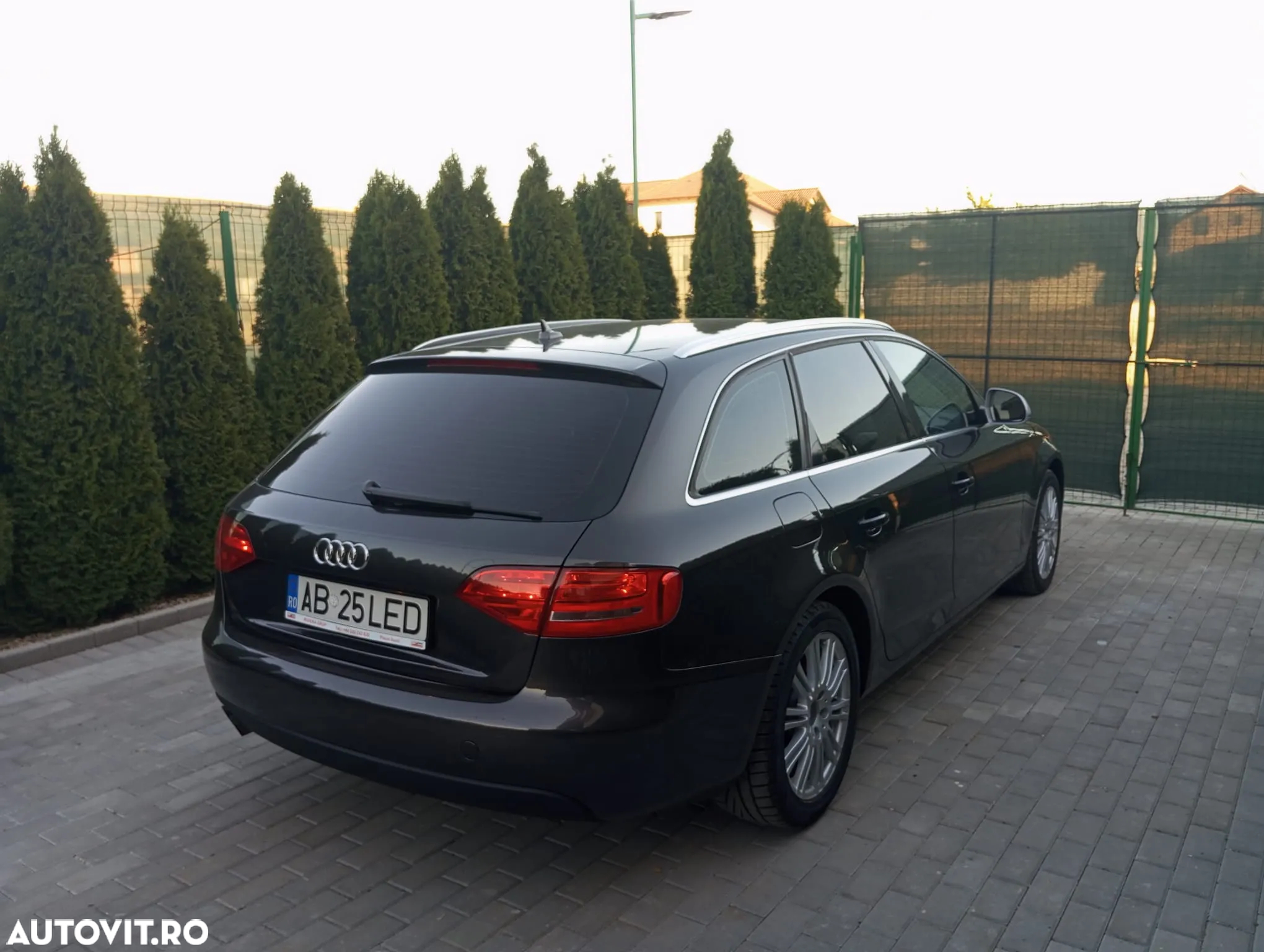 Audi A4 2.0 TDI Multitronic Avant - 3