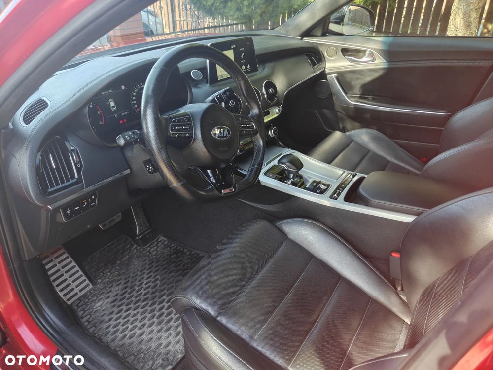 Kia Stinger 2.2 CRDI GT Line AWD - 6