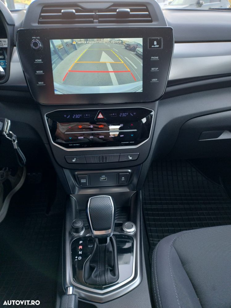SsangYong Tivoli - 12