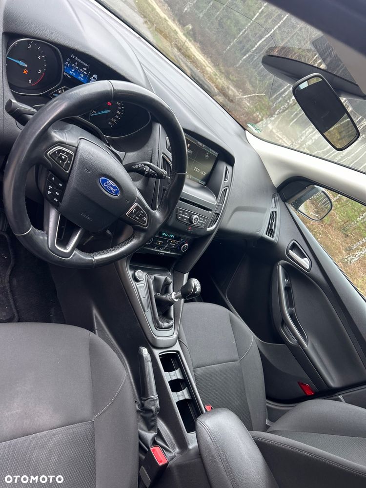 Ford Focus 1.6 TDCi DPF Start-Stopp-System Business - 6