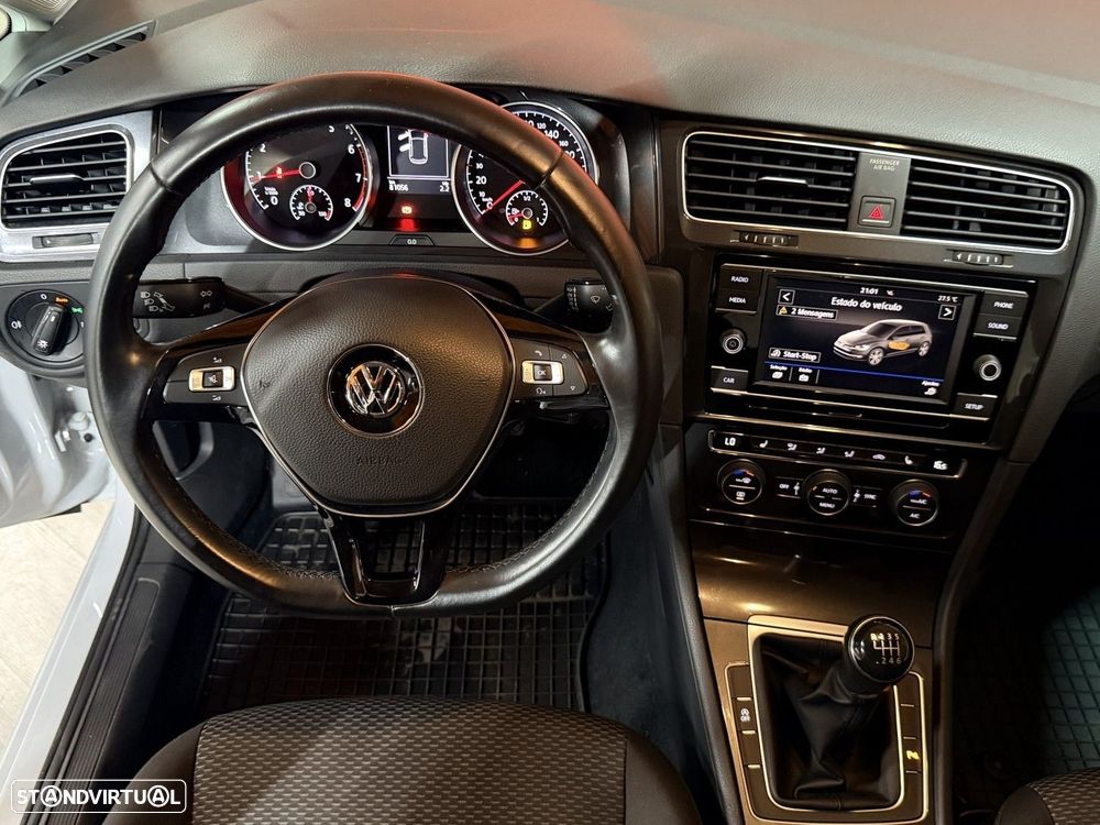 VW Golf 1.0 TSI Confortline - 9