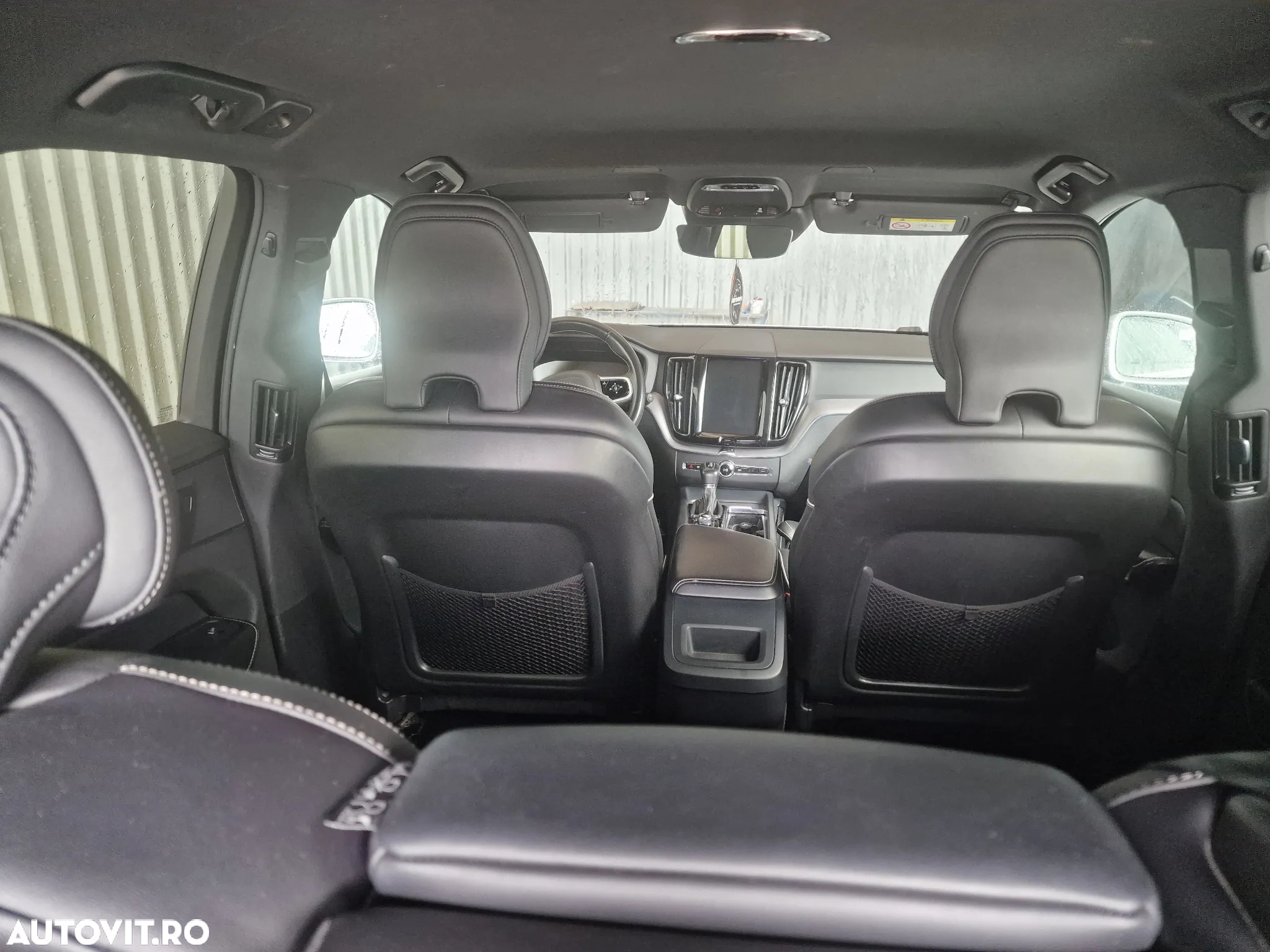 Volvo XC 60 D4 AWD R-Design - 19