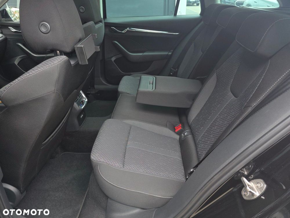 Skoda Octavia 2.0 TDI Style DSG - 15
