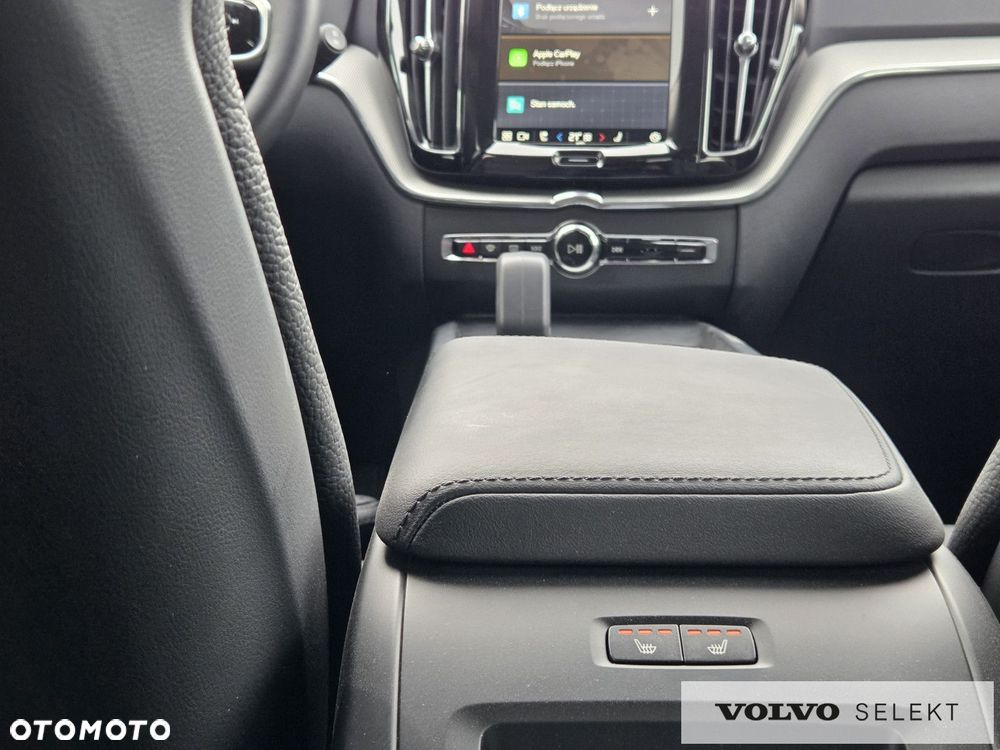 Volvo XC 60 B5 B AWD Plus Dark - 27