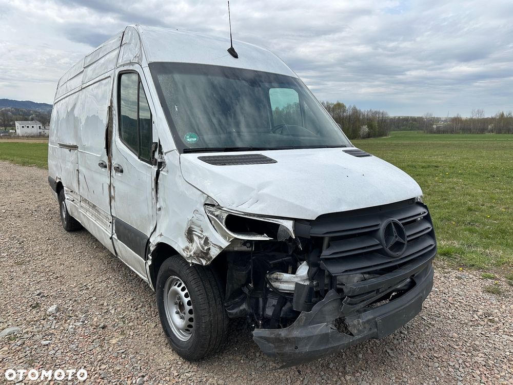Mercedes-Benz Sprinter - 3