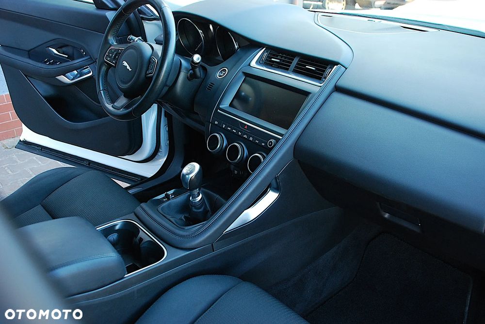 Jaguar E-Pace 2.0 i4D FWD R-Dynamic S - 21