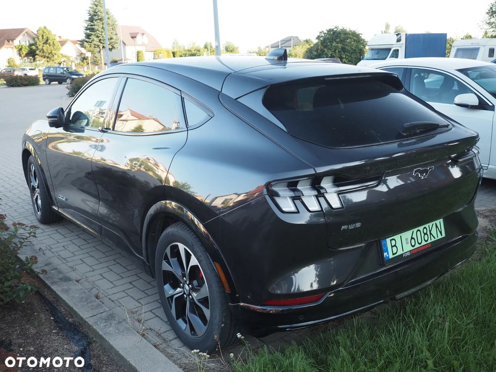 Ford Mustang Mach-E AWD PREMIUM - 6