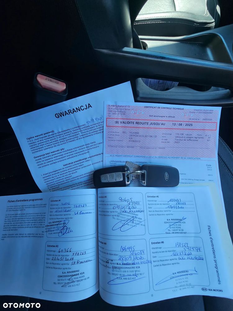 Kia Sportage 2.0 CRDI M AWD - 37