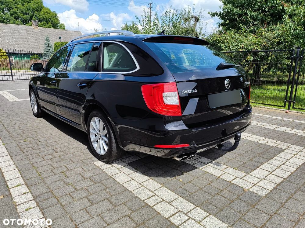 Skoda Superb 2.0 TDI Elegance - 8