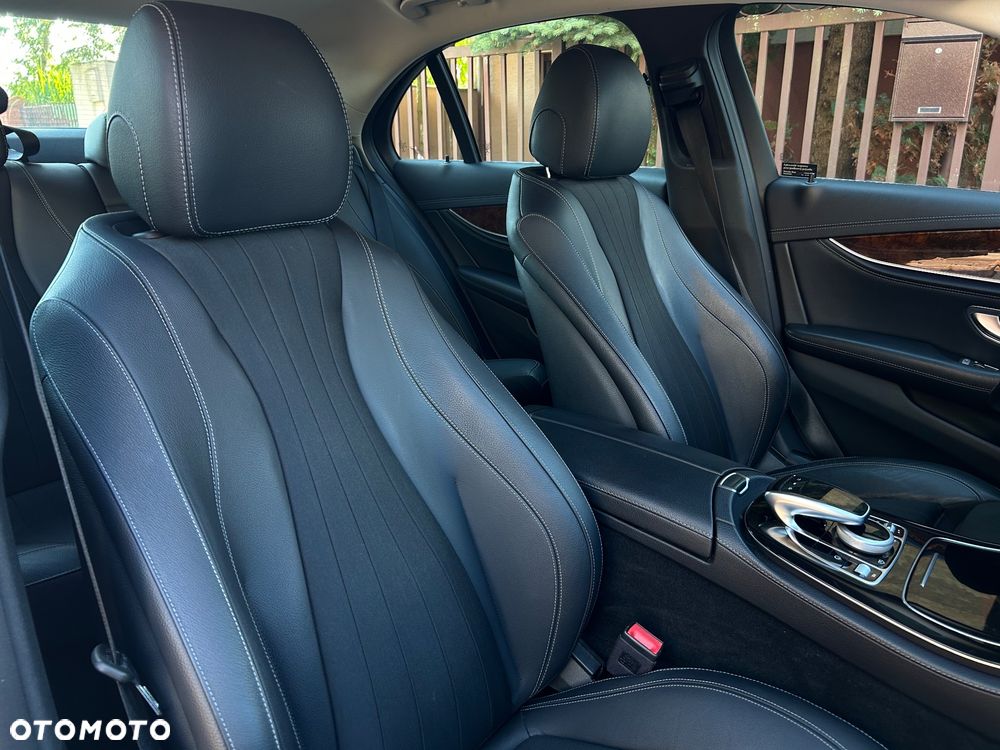 Mercedes-Benz Klasa E 220 d Avantgarde - 20