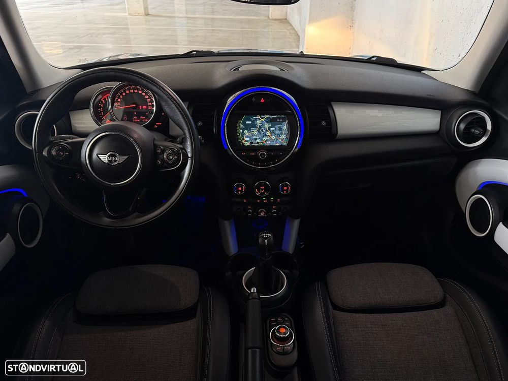 MINI 5 Portas Cooper D - 5