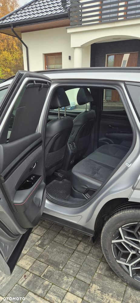 Hyundai Tucson 1.6 T-GDi HEV Platinum N Line 4WD - 14