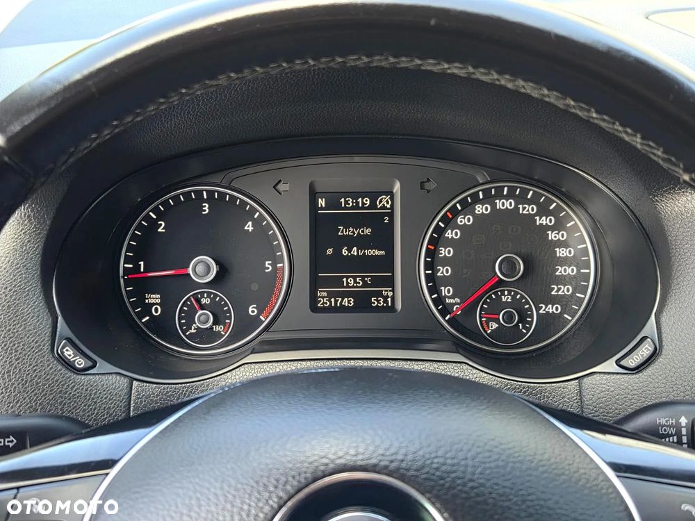 Volkswagen Sharan - 37