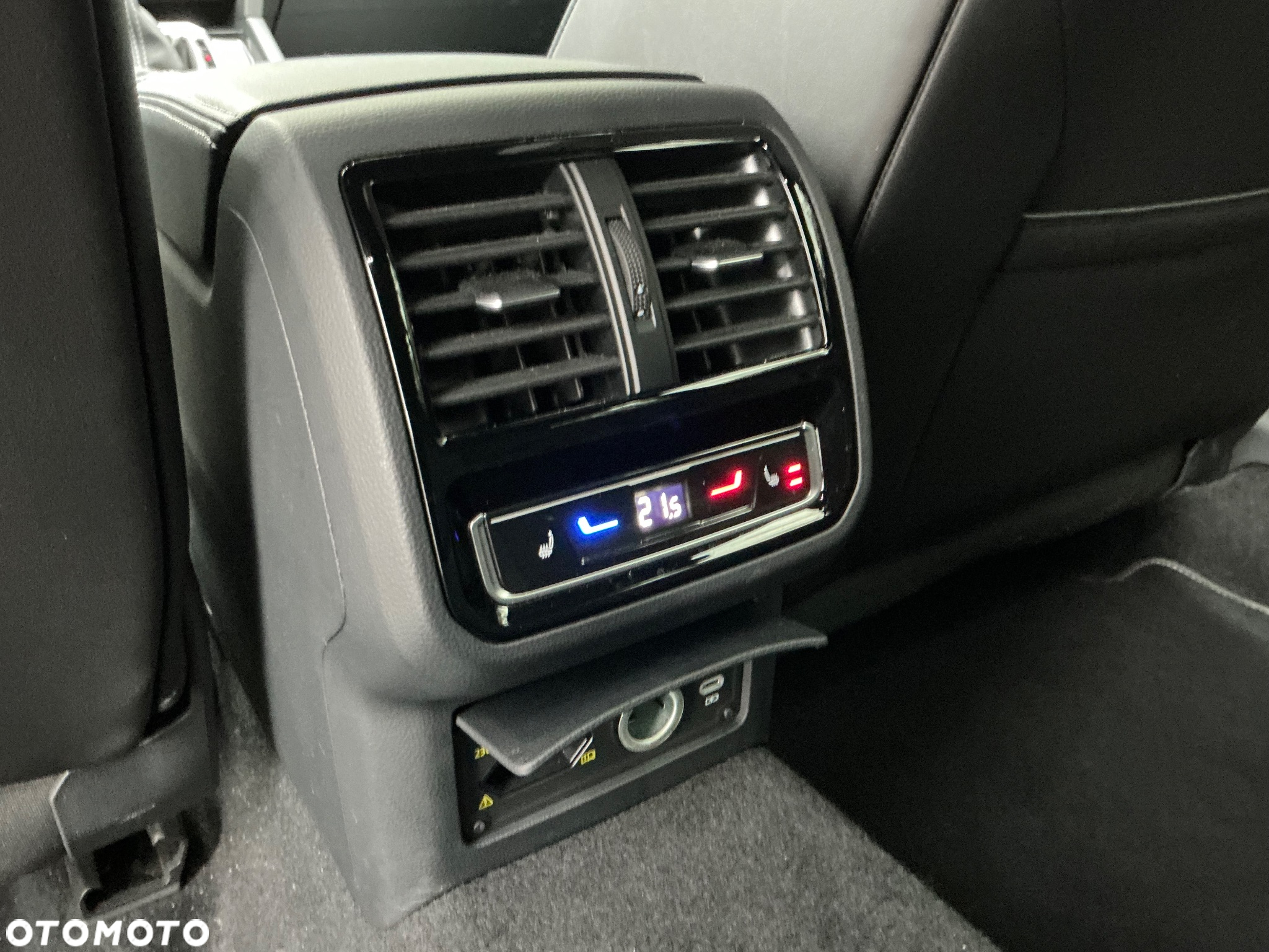 Volkswagen Arteon Shooting Brake 2.0 TDI SCR DSG R-Line - 35